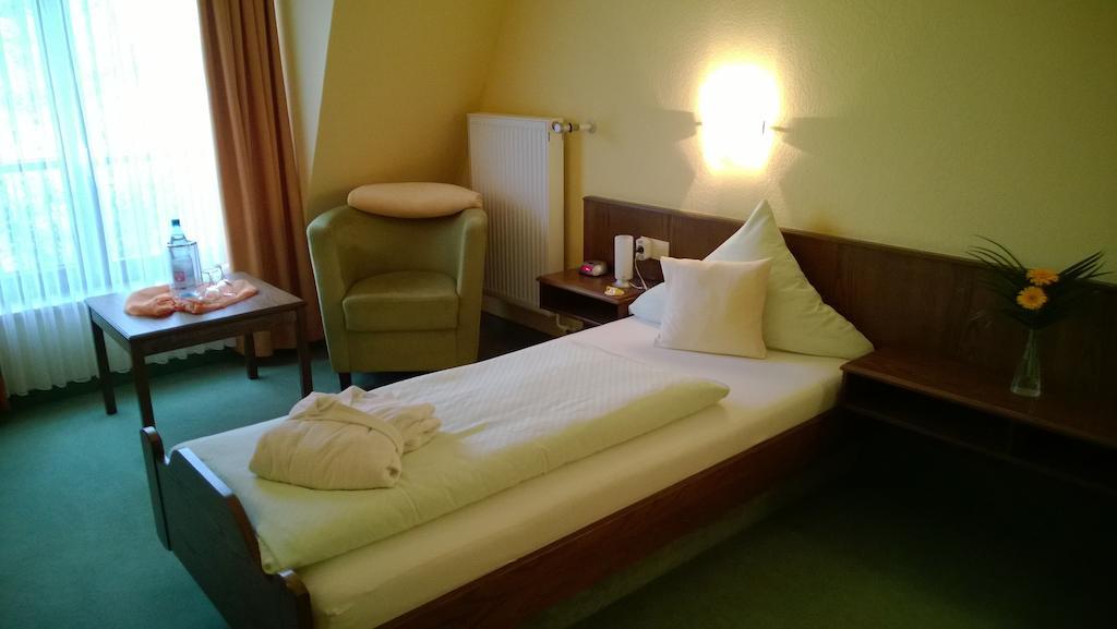 Landhotel Vierjahreszeiten Bad Königshofen im Grabfeld Quarto foto